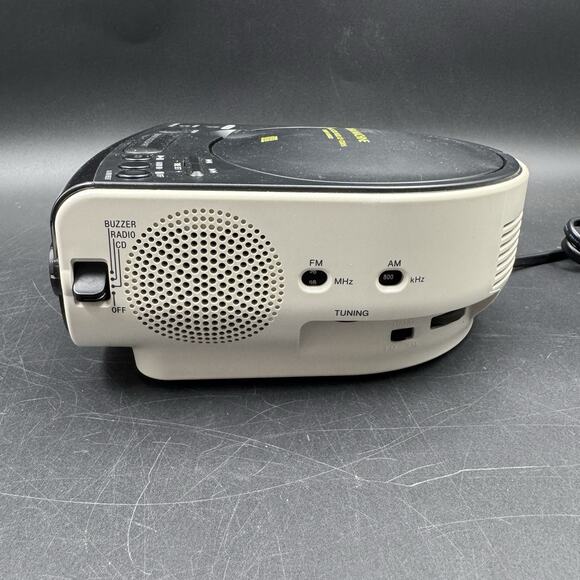 Sony Dream Machine #ICF-CD815 Dual Alarm LED Clock FM/AM Radio CD Player Tested - Picture 7 of 10